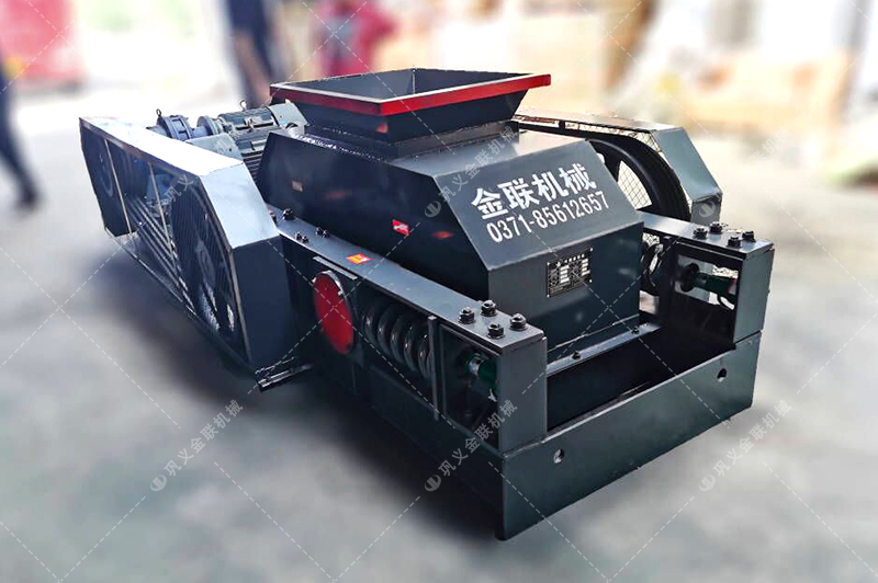 雙齒輥破碎機-廠家直供價格低-齒輥式破碎機結(jié)構原理圖