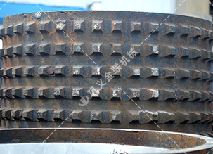 雙齒輥破碎機-廠家直供價格低-齒輥式破碎機結(jié)構原理圖